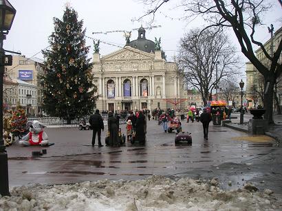 Het operagebouw in het centrum van Lviv