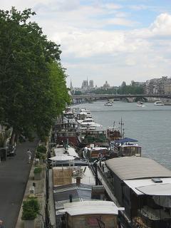 Woonboten op de Seine