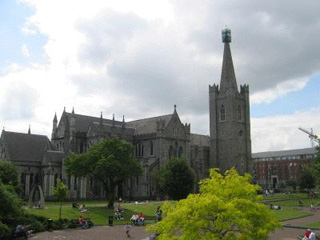 St. Patricks Cathedral, met tuin