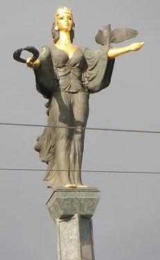 Een standbeeld in het centrum